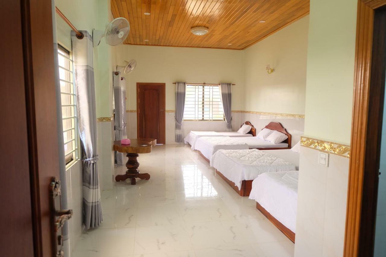 Mondulkiri Holiday Homestay Sen Monourom Bagian luar foto
